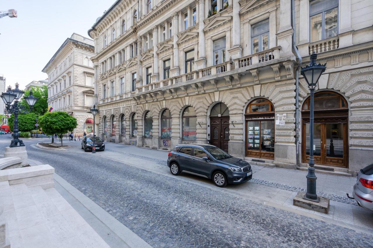 Opera Luxury Apartment With Free Parking Budapest Eksteriør billede