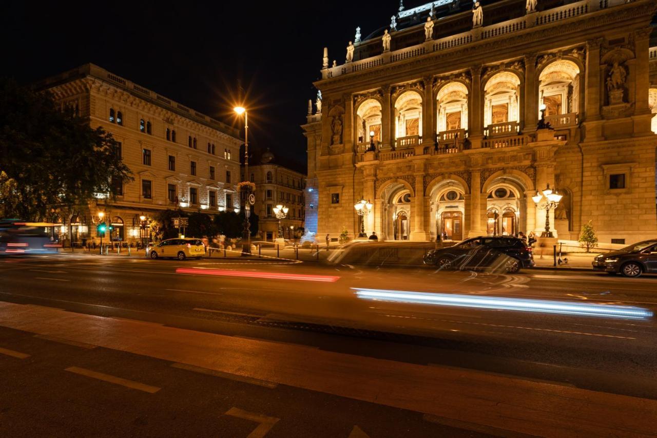 Opera Luxury Apartment With Free Parking Budapest Eksteriør billede